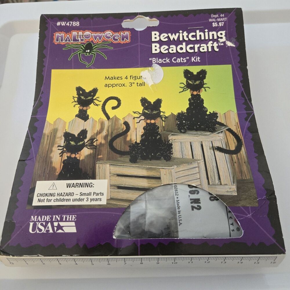 Vintage The Beadery BLACK CATS Bead Beading Halloween Decor Kit